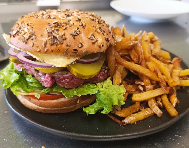 Burger et frites maison